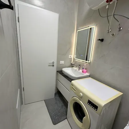 Simple Comfort * Tirana